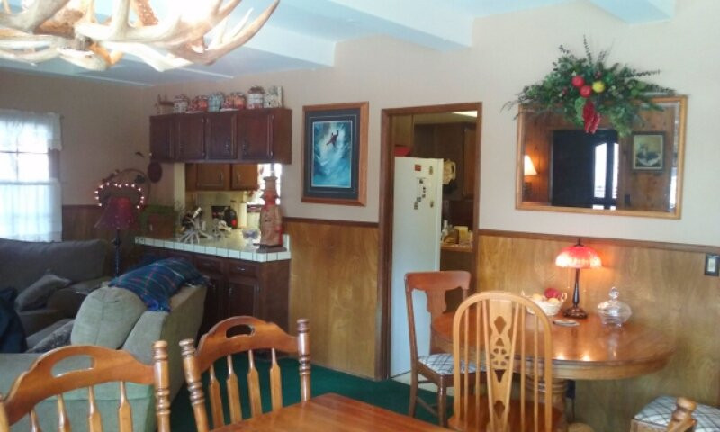 Switzerland Haus Bed & Breakfast Inn主图