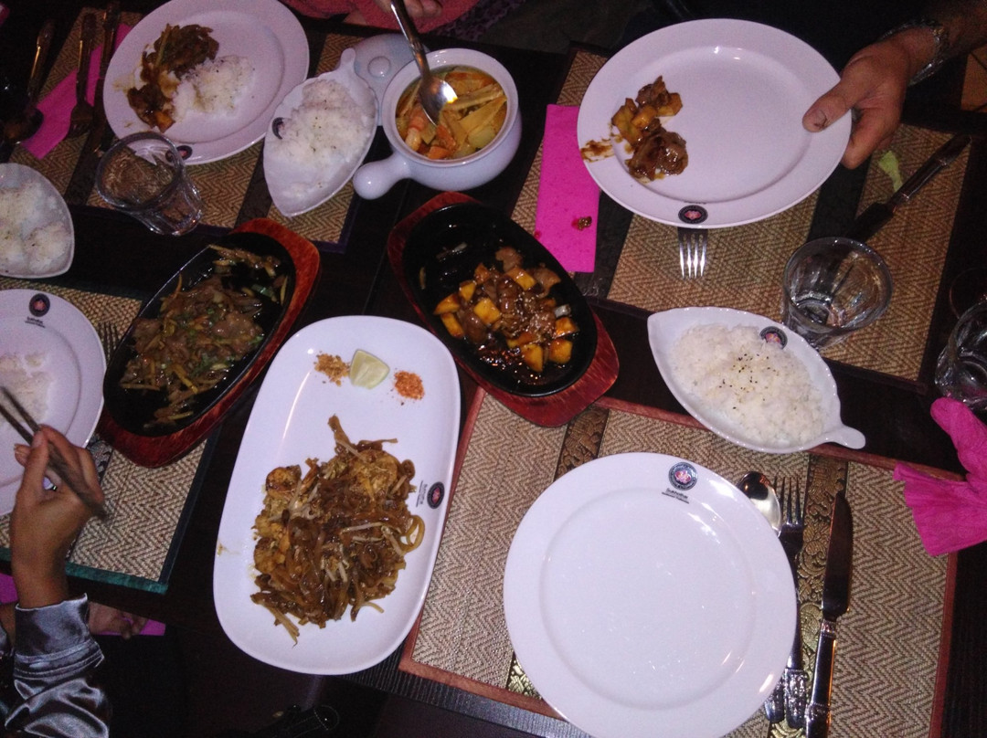 Villeneuve-le-Comte旅游攻略图片