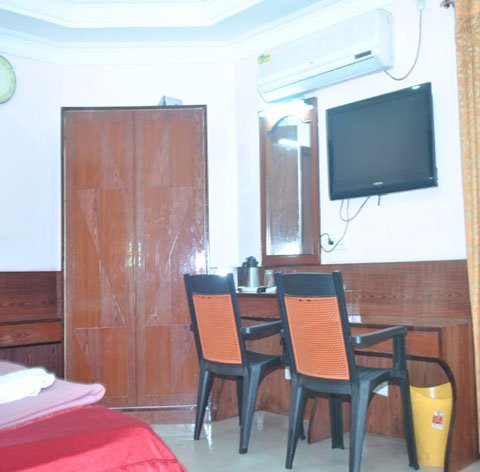 Hotel Green Park主图