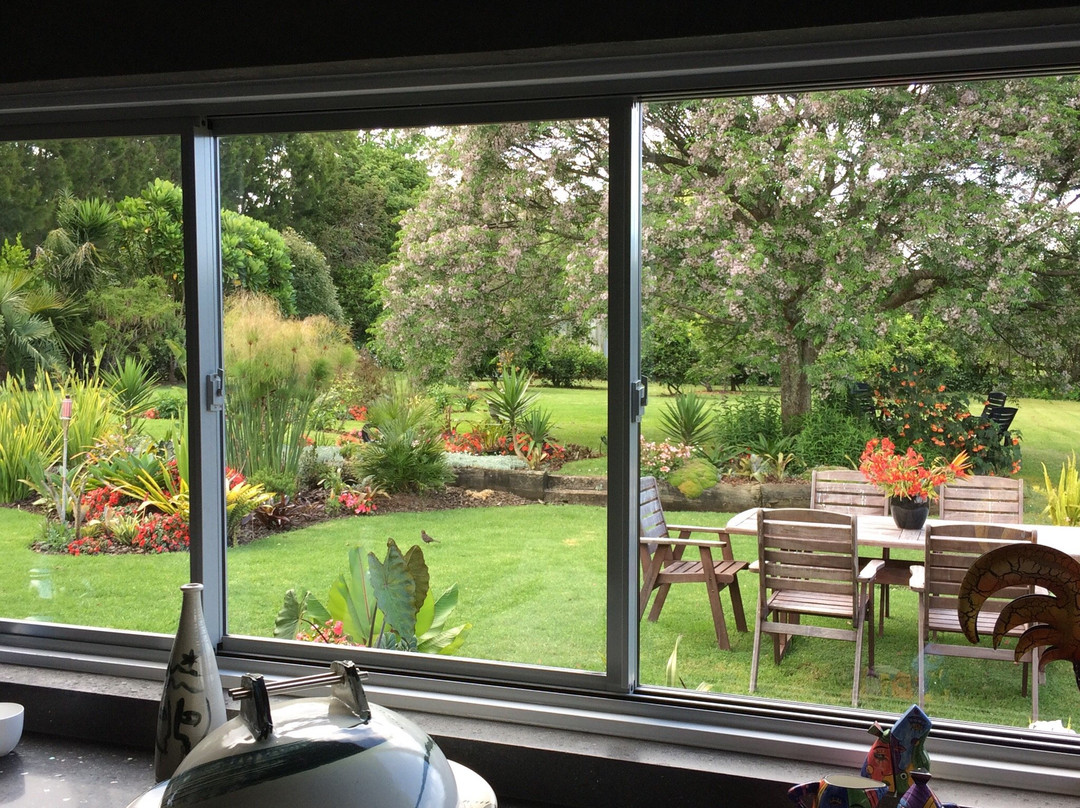 Karma Guesthouse主图