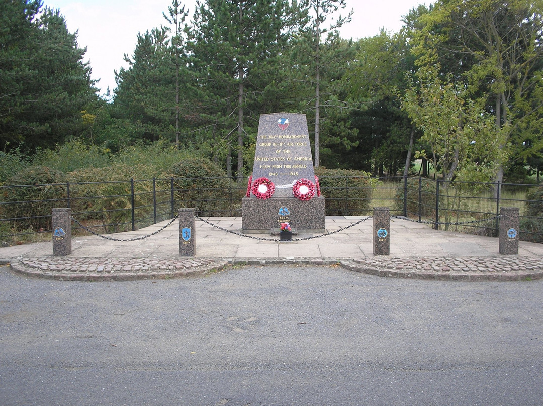 RAF Grafton Underwood Memorial景点图片