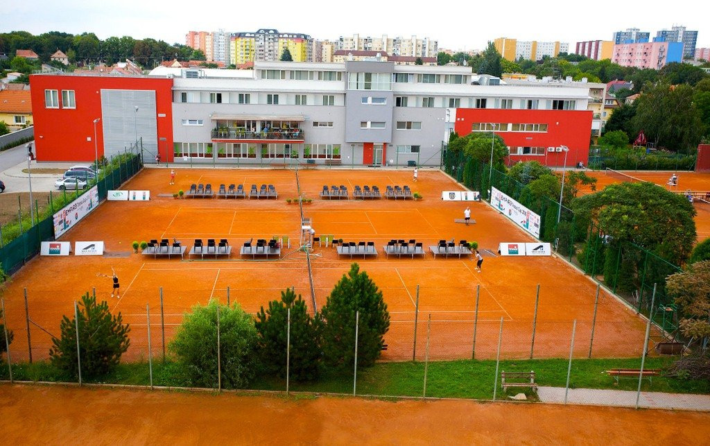 Trnava酒店住宿-Hotel Empire