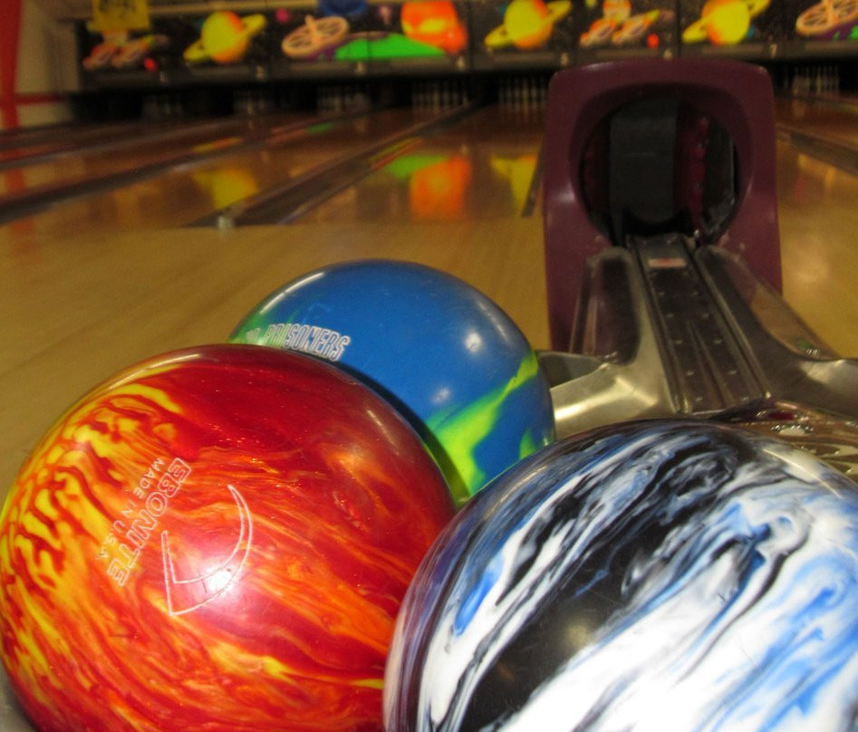 Thunder Strikes Bowling Center景点图片