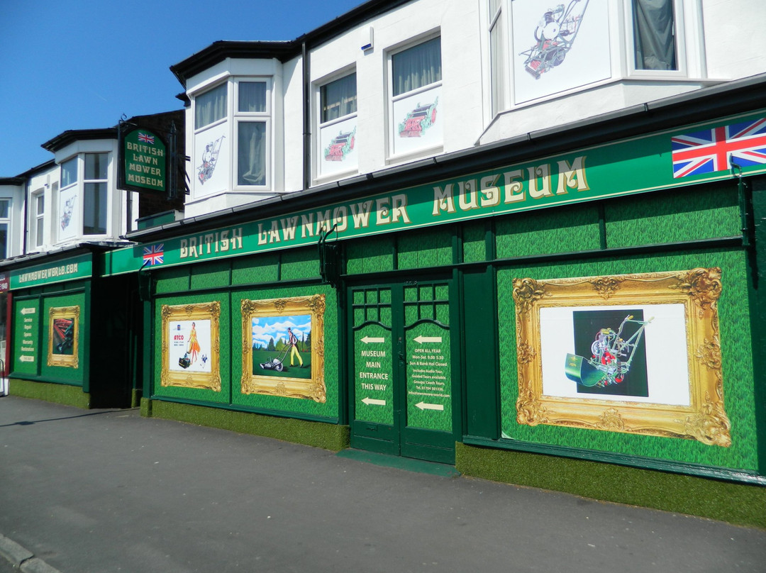 British Lawnmower Museum景点图片