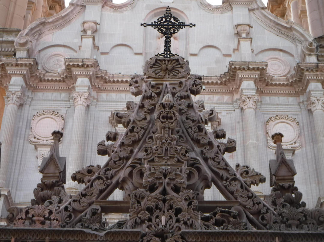 Santuario de Nuestra Senora de la Soledad-Jerez de Garcia Salinas必去景点