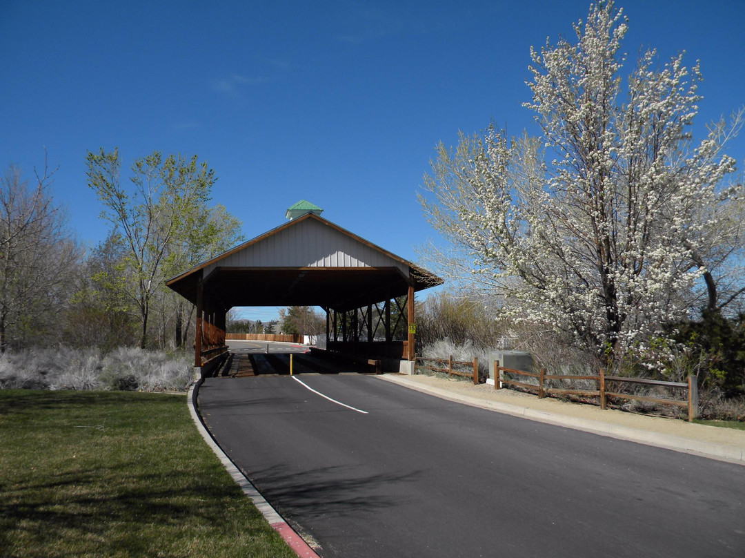 Bartley Ranch Regional Park景点图片