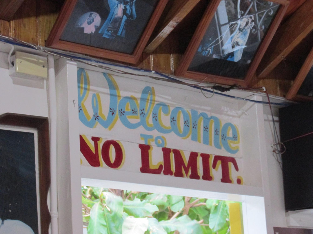 No Limits Bar-内格里尔必去景点