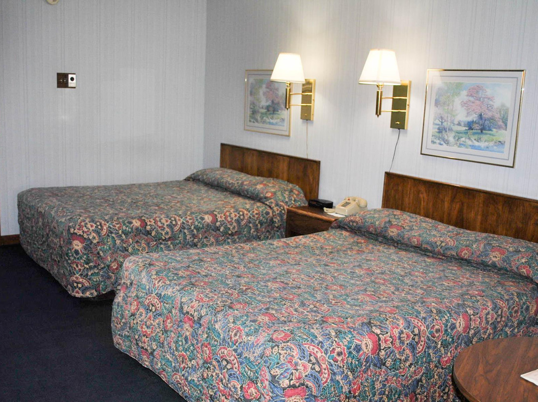 Hometown Inn By Oyo - Liberal, Ks主图