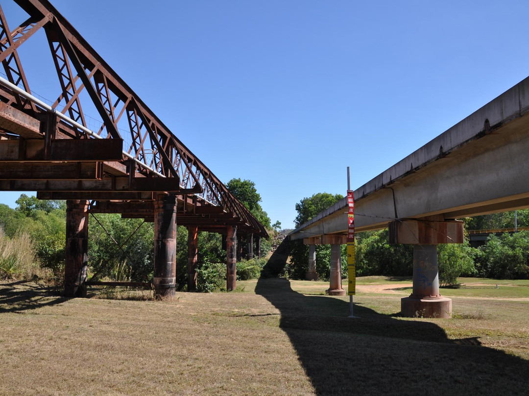 Adelaide River Railway Bridg景点图片