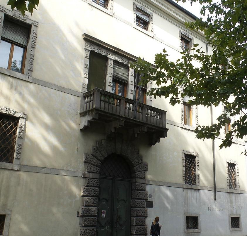 Palazzo Clabassi-乌迪内必去景点