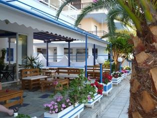 Neoi Poroi酒店住宿-Hotel Aronis