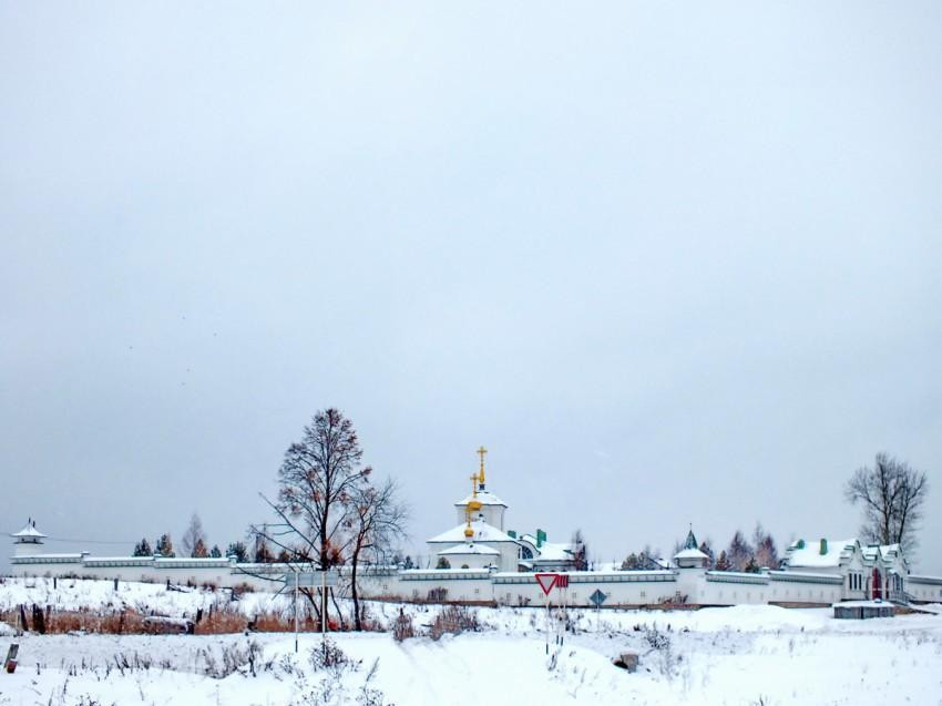 Svyato-Kosminskaya Monastery景点图片