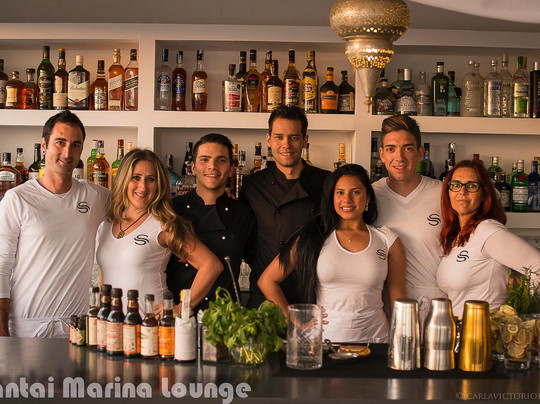 Santai Marina Lounge-阿雷西费必去景点