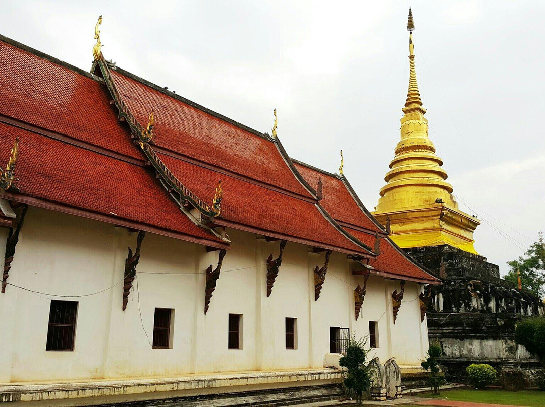 Wat Phrathat Chang Kham Worawihan景点图片