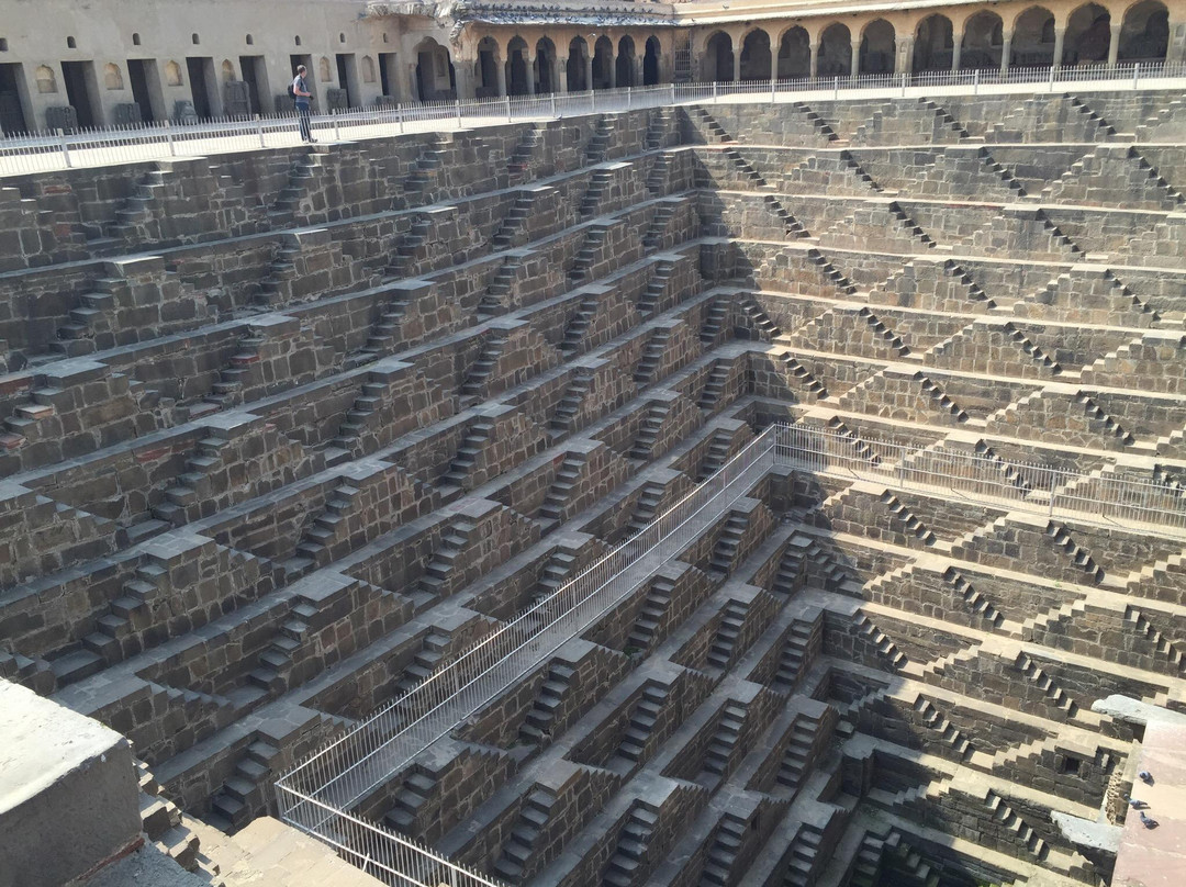 Chand Baori (Step well)景点图片