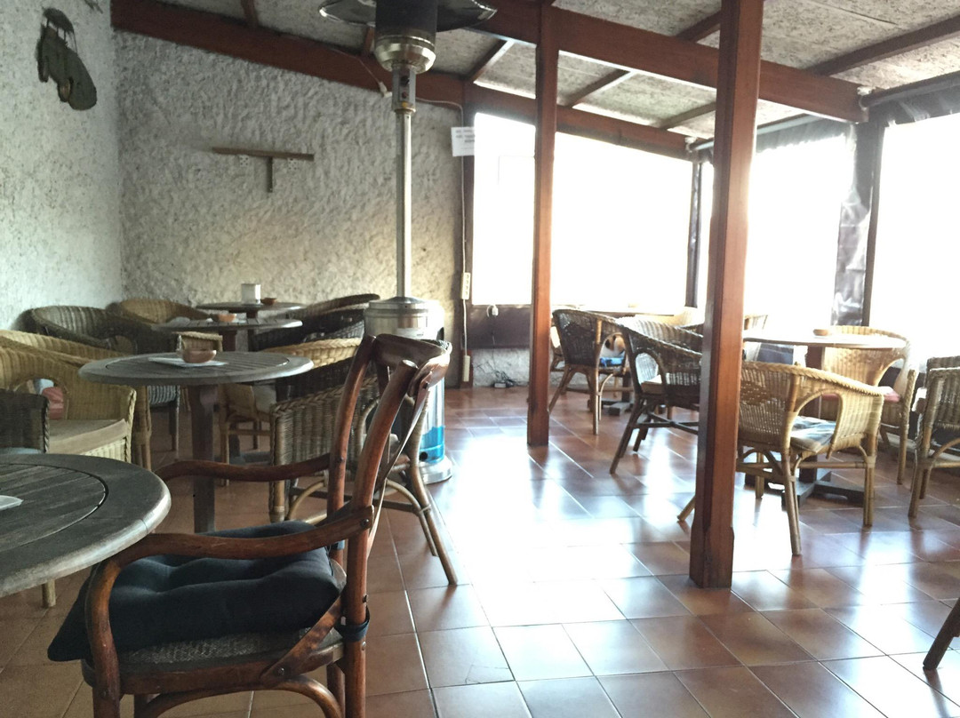 CABANEL CAFE PUB景点图片