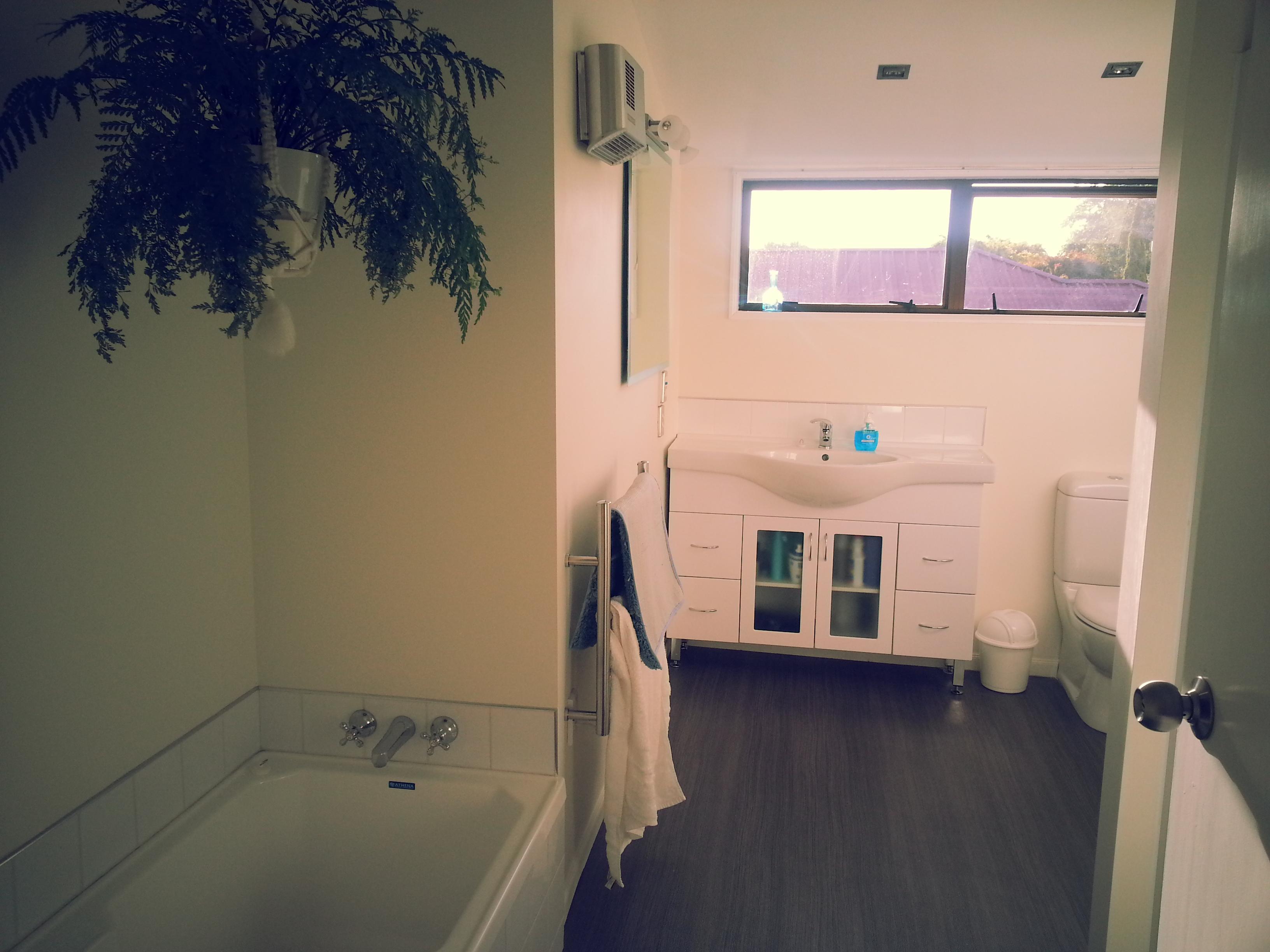 Lavender Towers-浴室