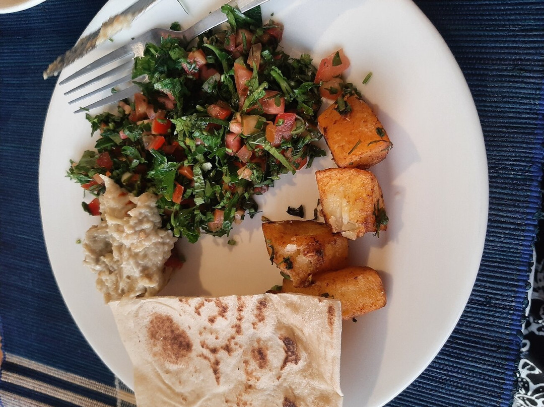 Cocomo Beach Bar & Restaurant