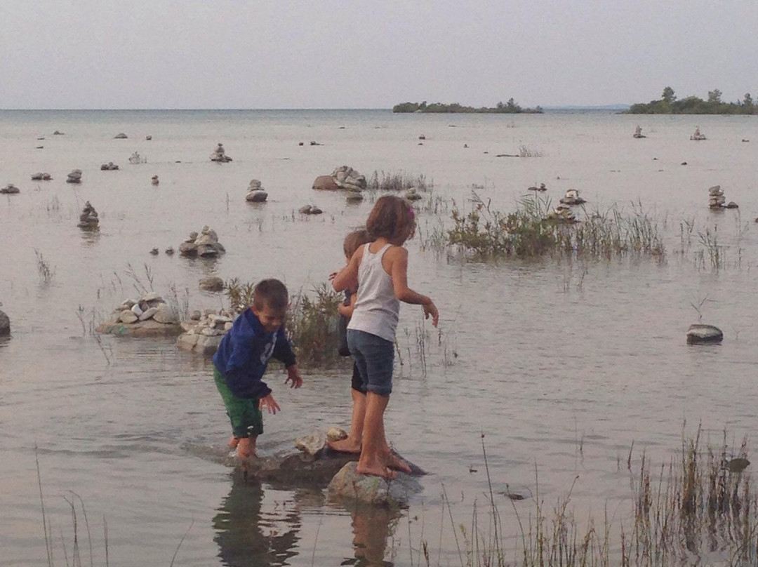 Mission Point Lighthouse-特拉弗斯城必去景点
