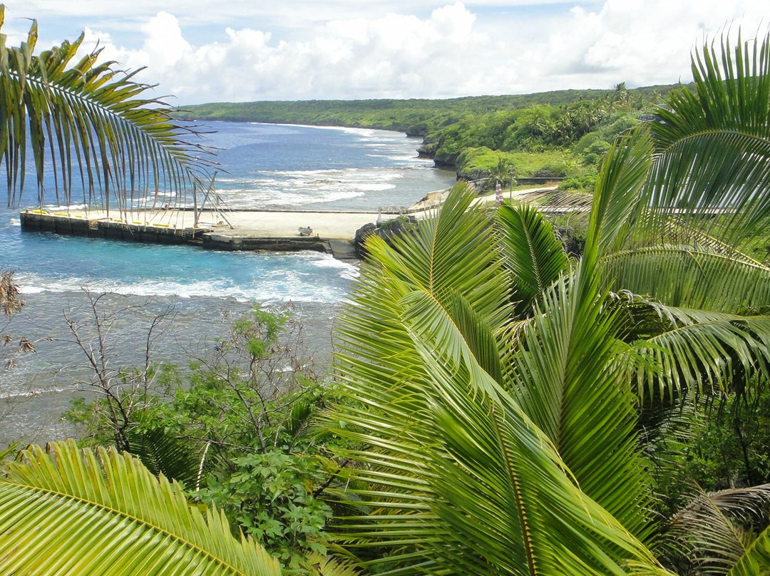 Tomb Point-阿洛菲必去景点