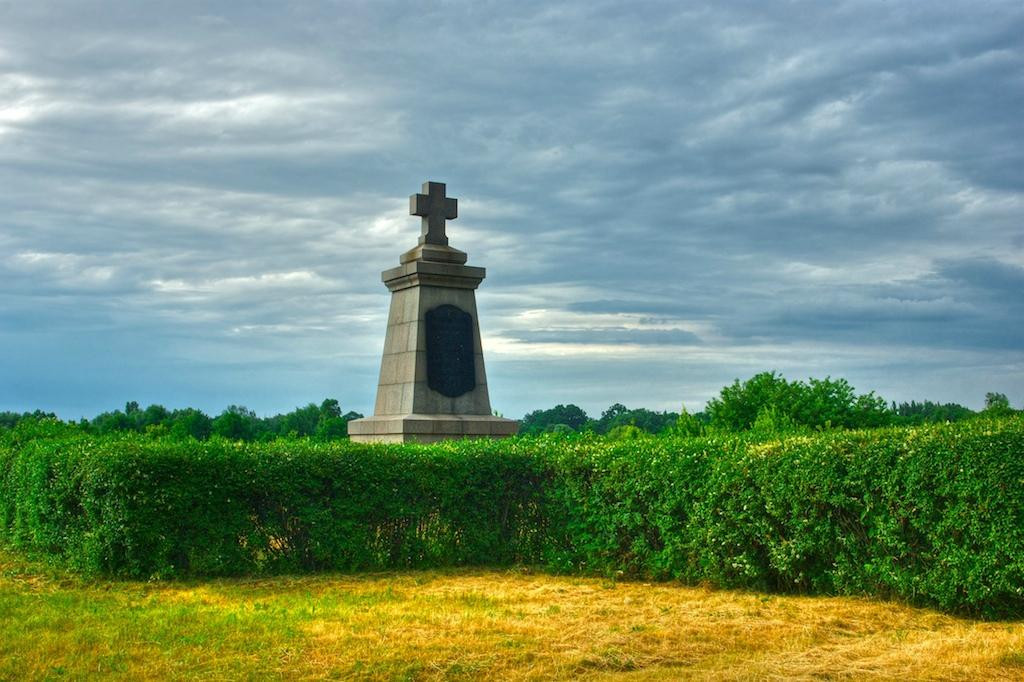 Monument to the Swedes from the Russians景点图片