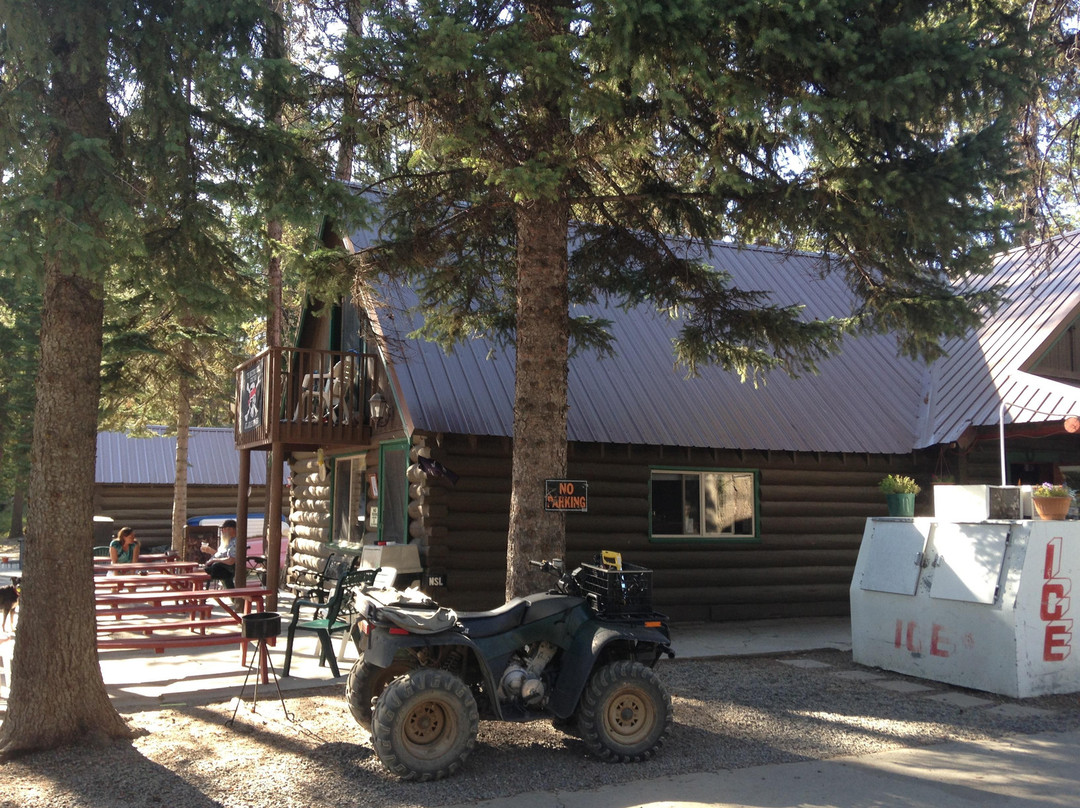 Warm Lake's North Shore Lodge