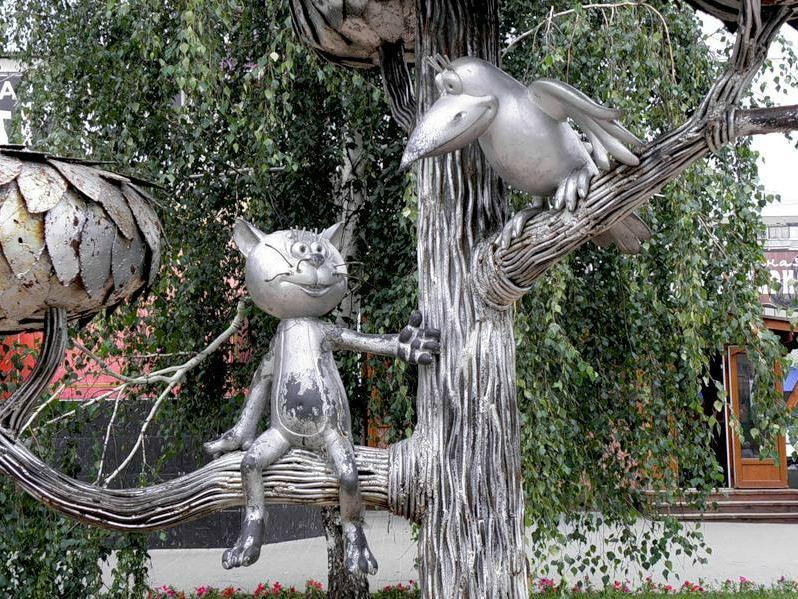Monument to the Kitten from Lizyukov Street景点图片
