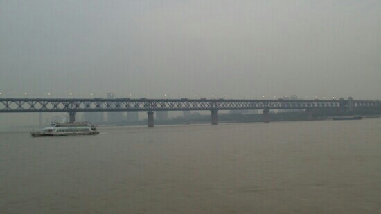 武汉长江大桥-武汉市必去景点