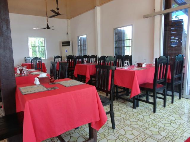 Phumi Khna餐馆和美食-Khmer Angkor Kitchen Restaurant