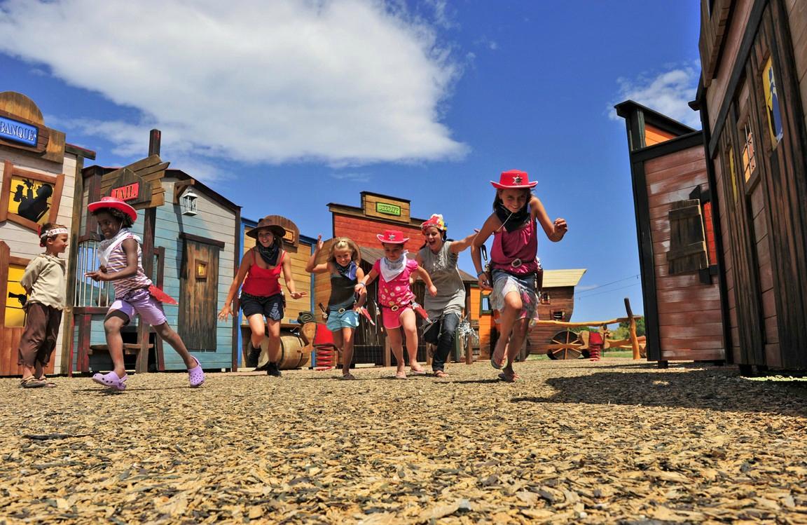Camping La Salanque-官方