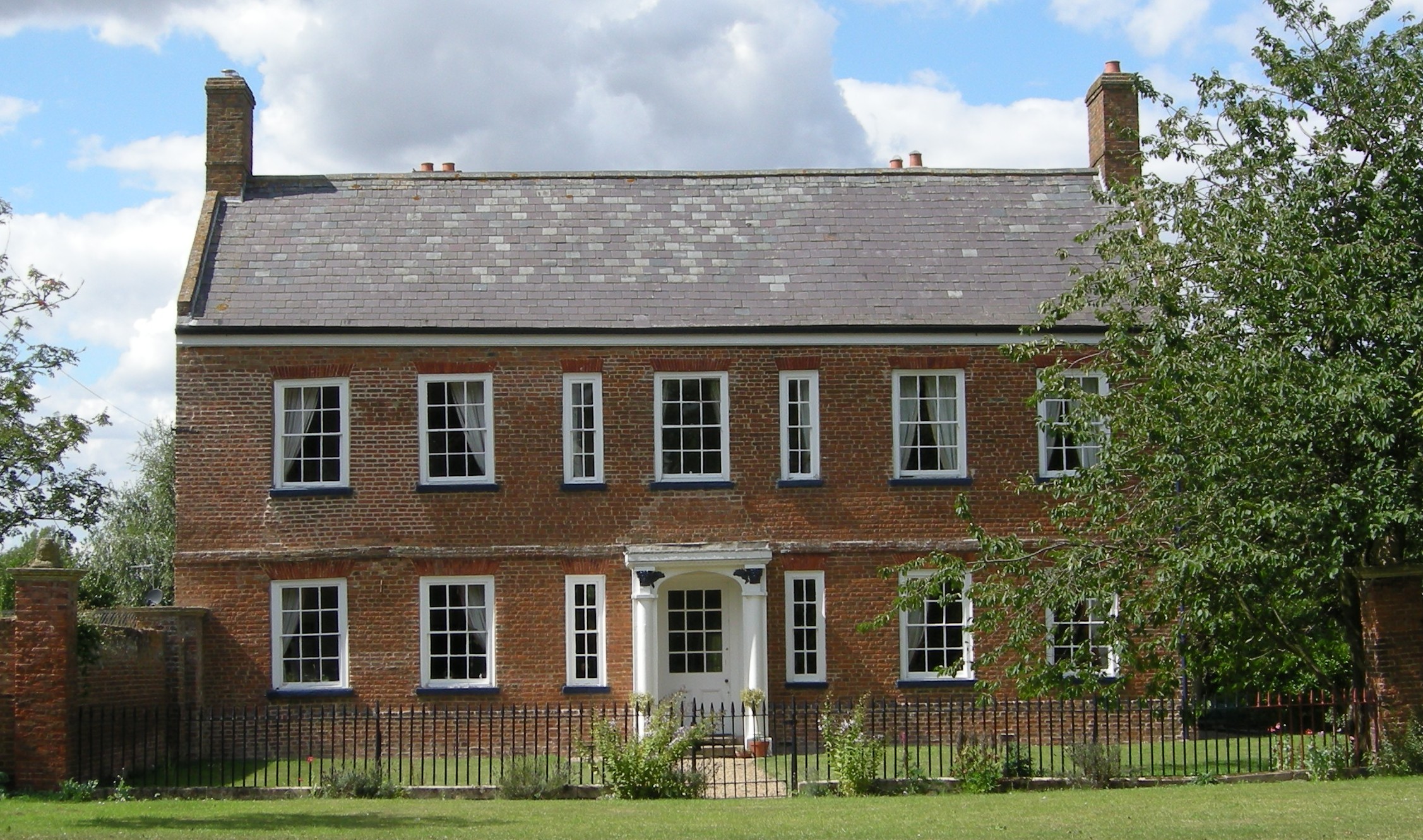 Garnsgate Hall-官方