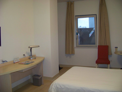 锦江之星(天津站津湾广场店)主图