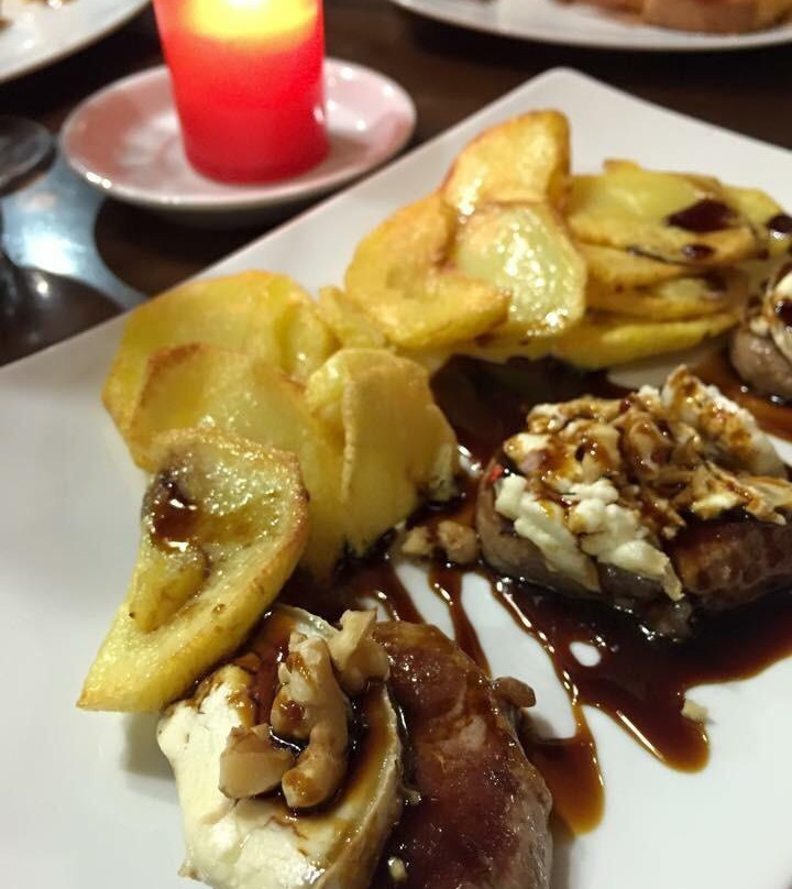 Castilblanco de los Arroyos餐馆和美食-El rincón del beni