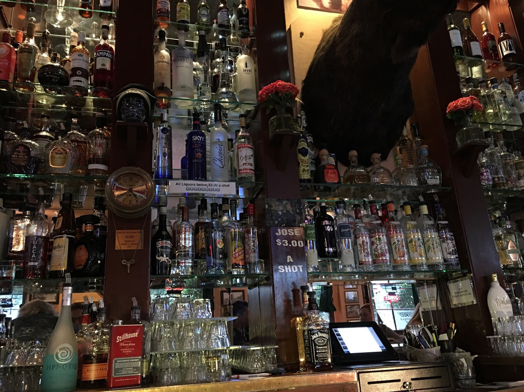 Legends at the Circle Inn