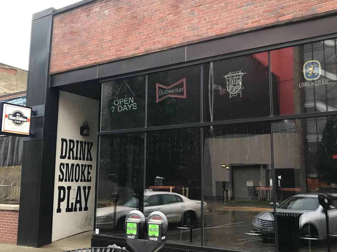 Elk Point餐馆和美食-Blue Ribbon Tap Bar