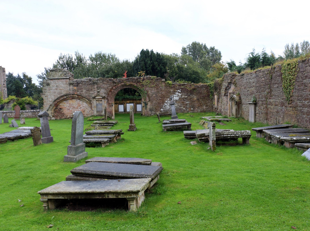 Kinloss Abbey-Kinloss必去景点