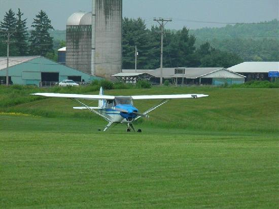 Just a 'Plane' Bed and Breakfast主图