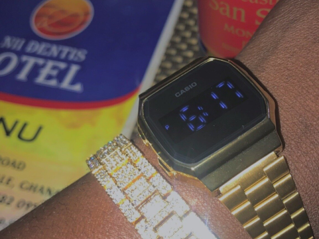 Nii Dentis Hotel主图