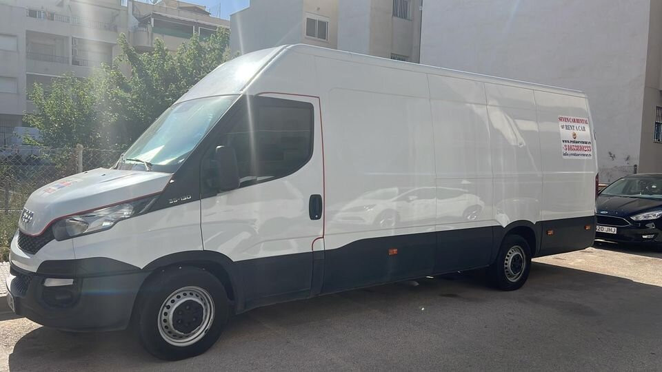 Seven Car Rental景点图片