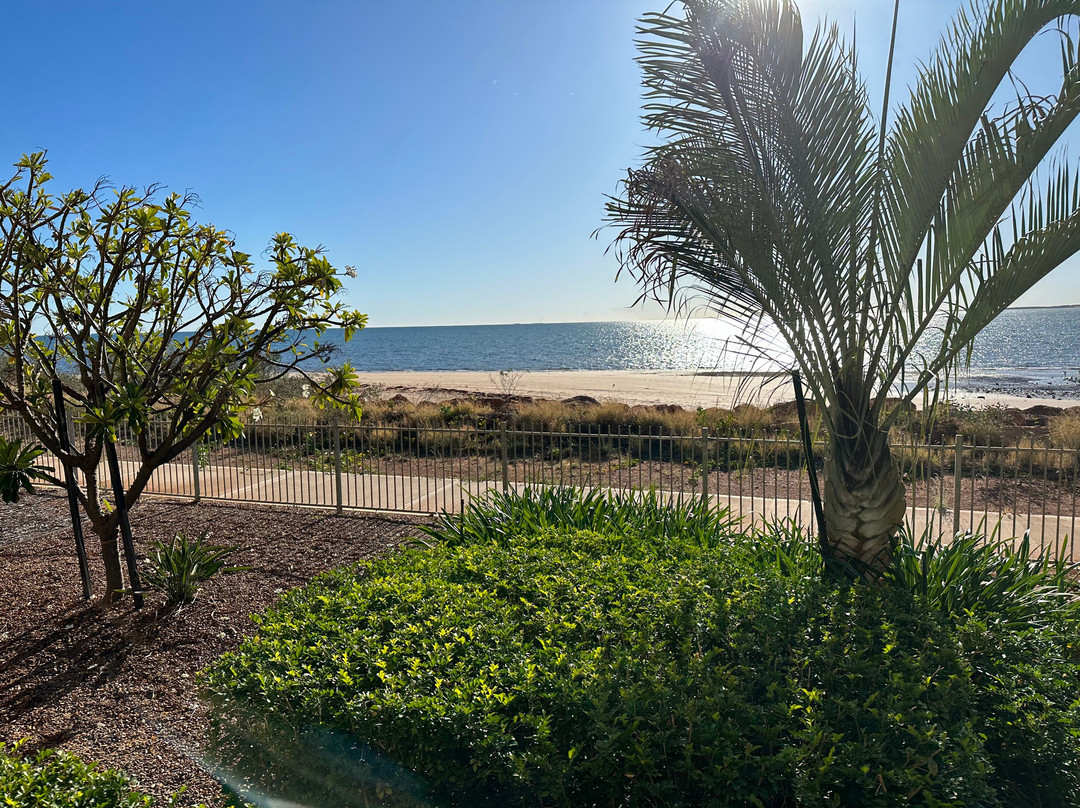 Onslow Beach Resort主图