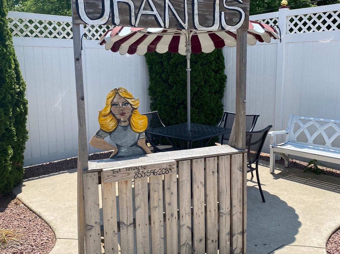 Uranus General Store景点图片