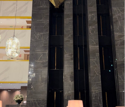 格拉纳达中心酒店主图