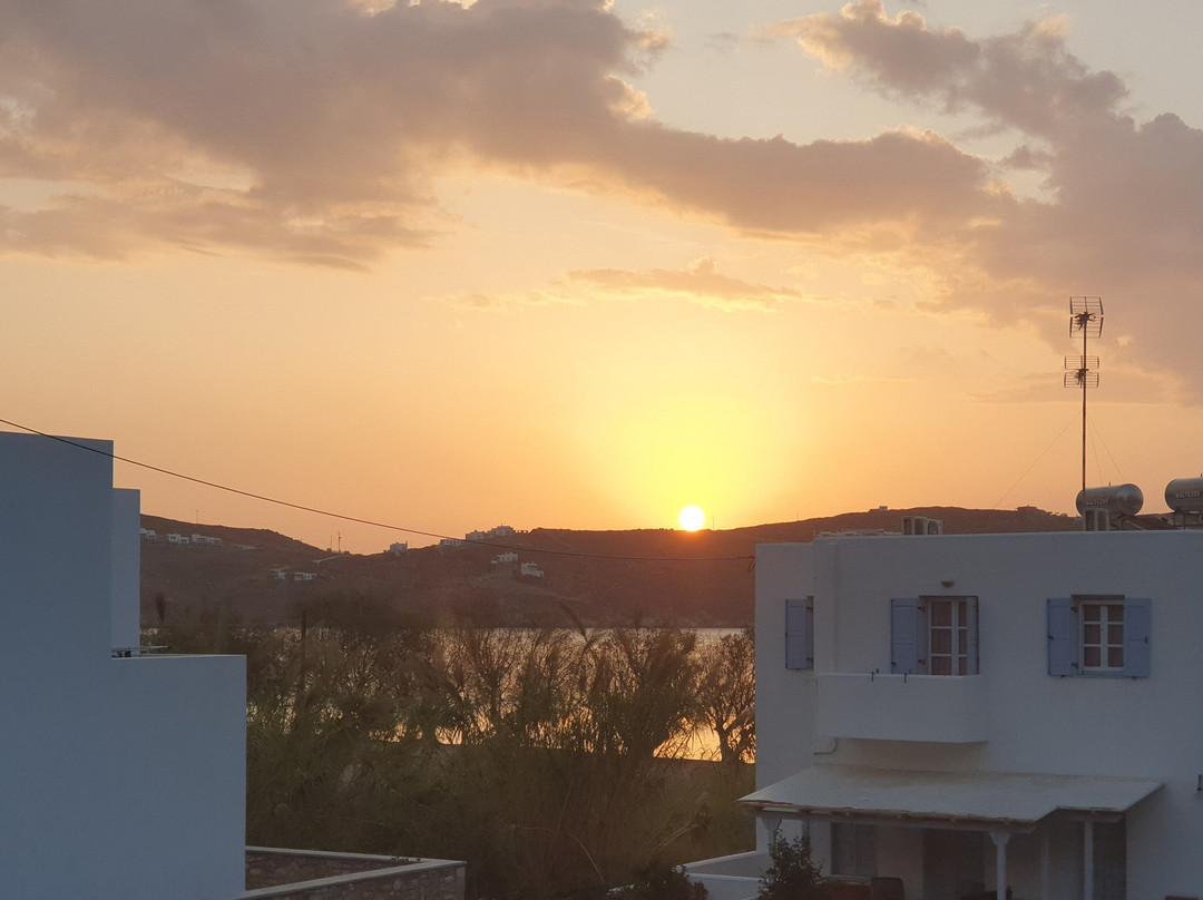 Almiriki Serifos主图