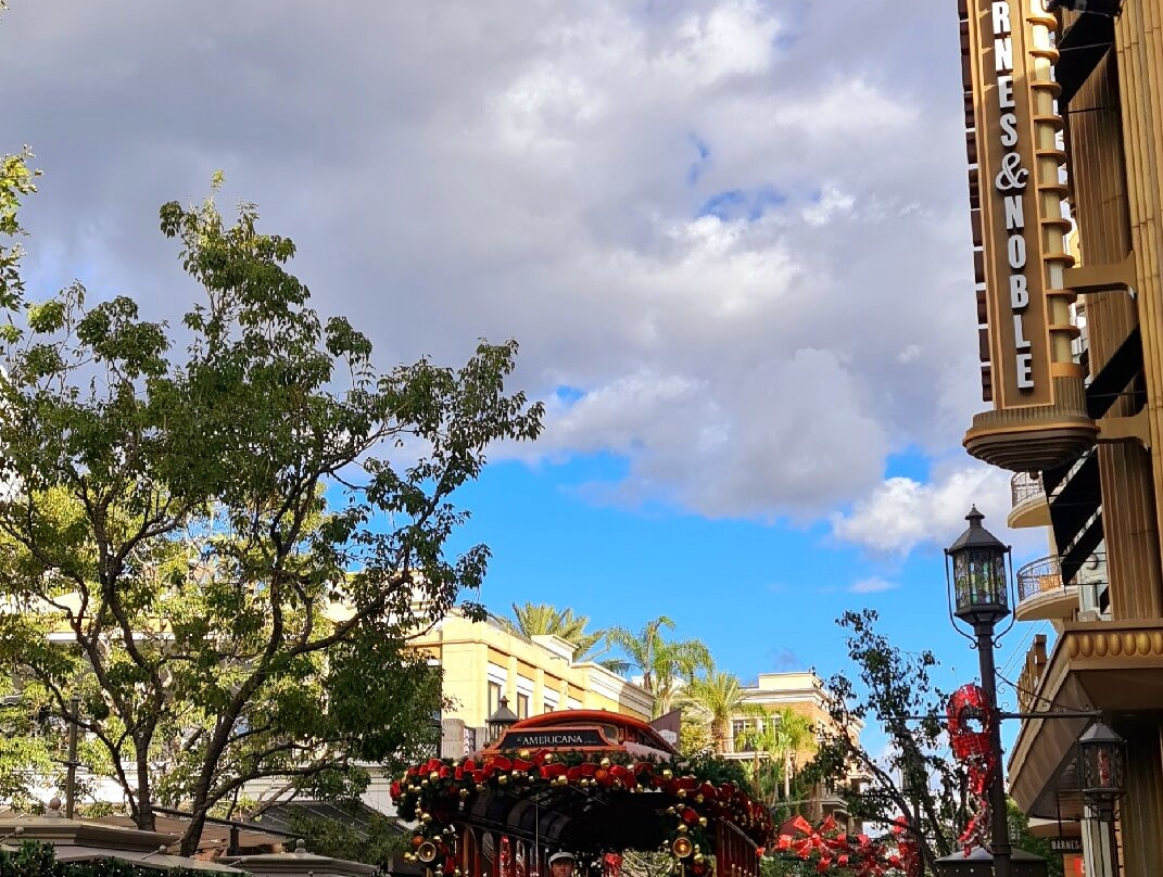 美利坚品牌购物中心-格伦代尔必去景点