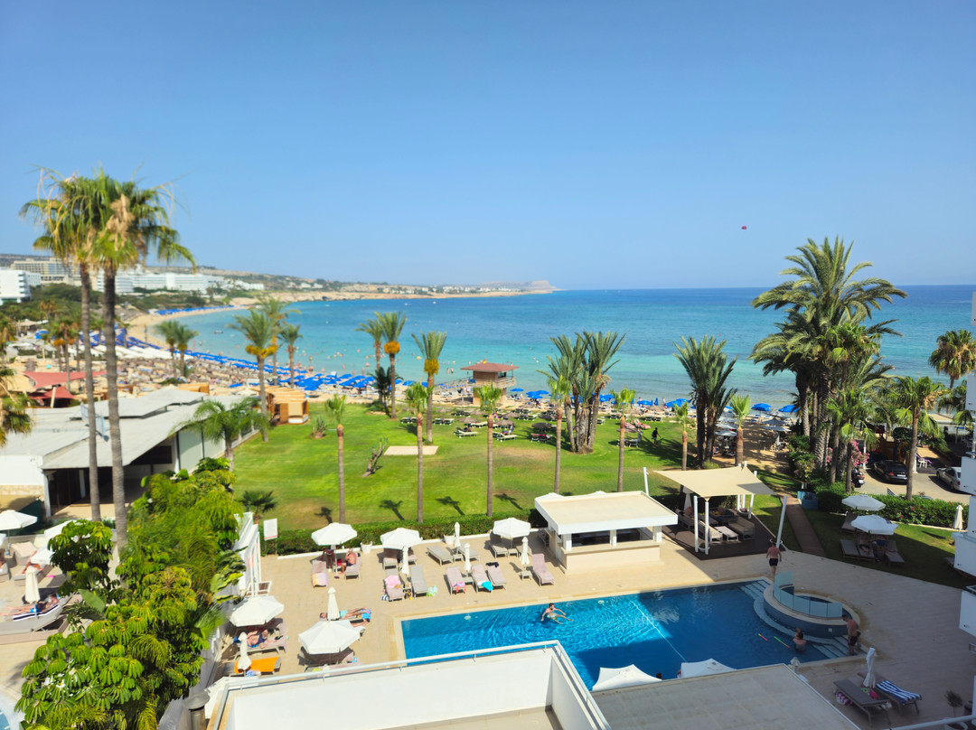 Okeanos Beach Boutique Hotel主图