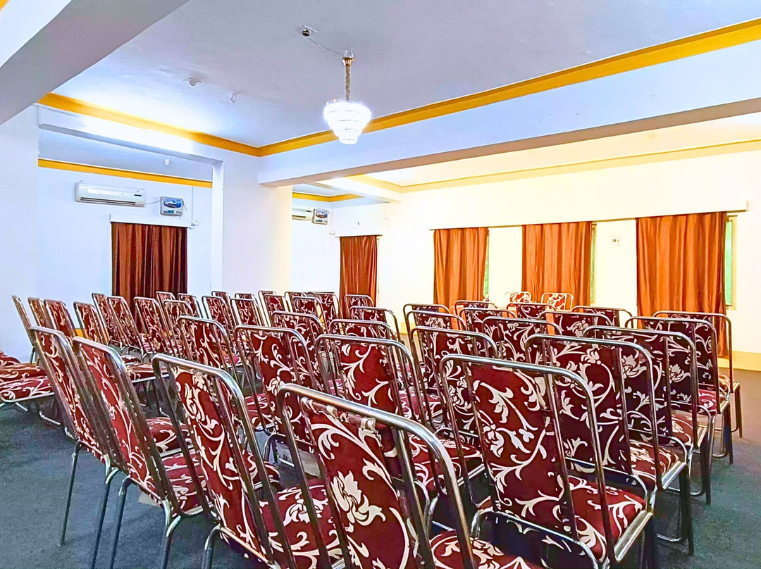 Vijay Deluxe By Asapin Hotels主图