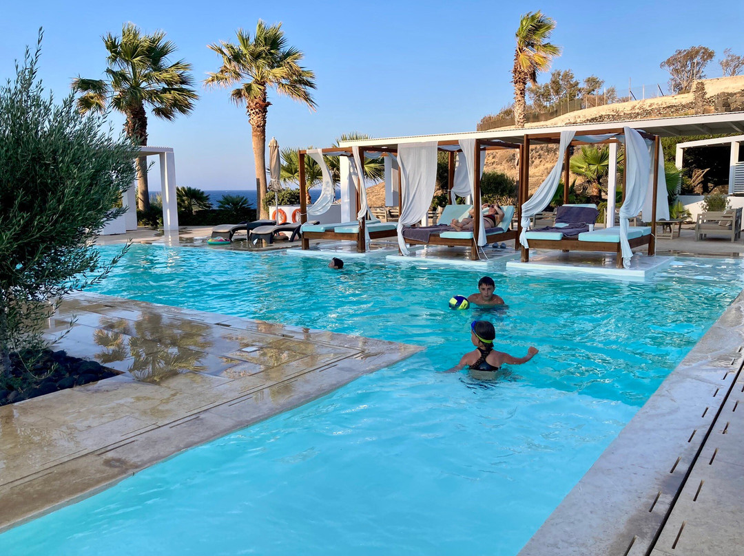 Aurora Luxury Suites主图