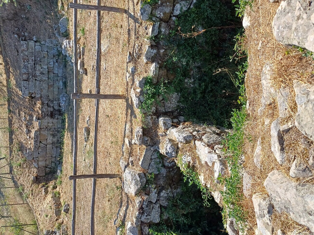 Area Archeologica di Vetulonia-佩斯卡亚堡必去景点