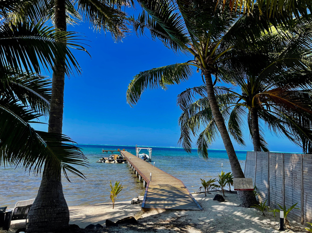 Opoa Beach Hotel主图