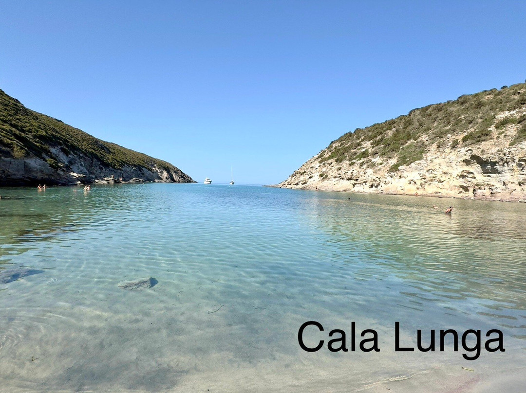 Spiaggia Cala Lunga-Calasetta必去景点